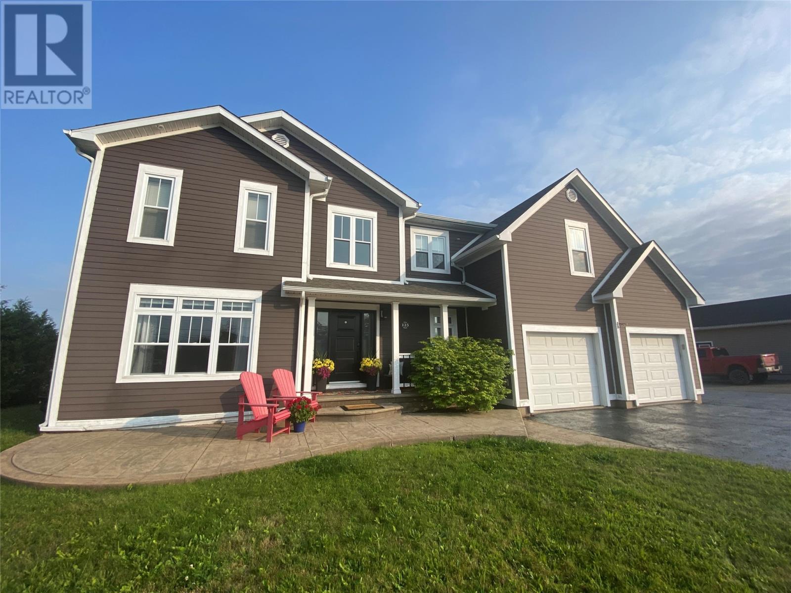 123 Main St, Bishop's Falls, NL A0H 1C0
