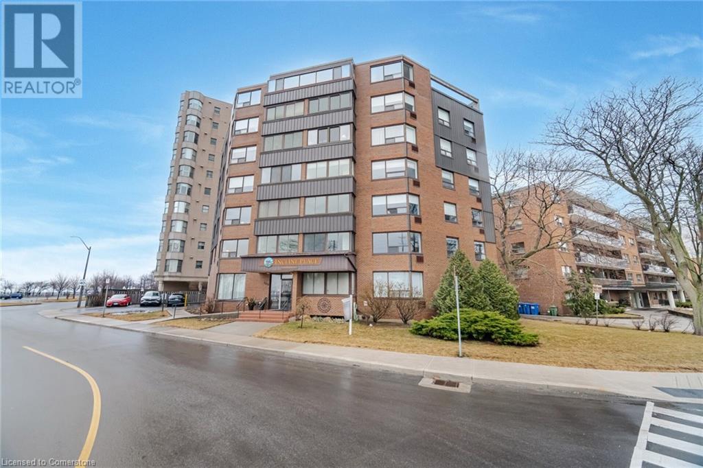 166 Mountain Park Avenue Unit 201, Hamilton, ON L8V 1A1