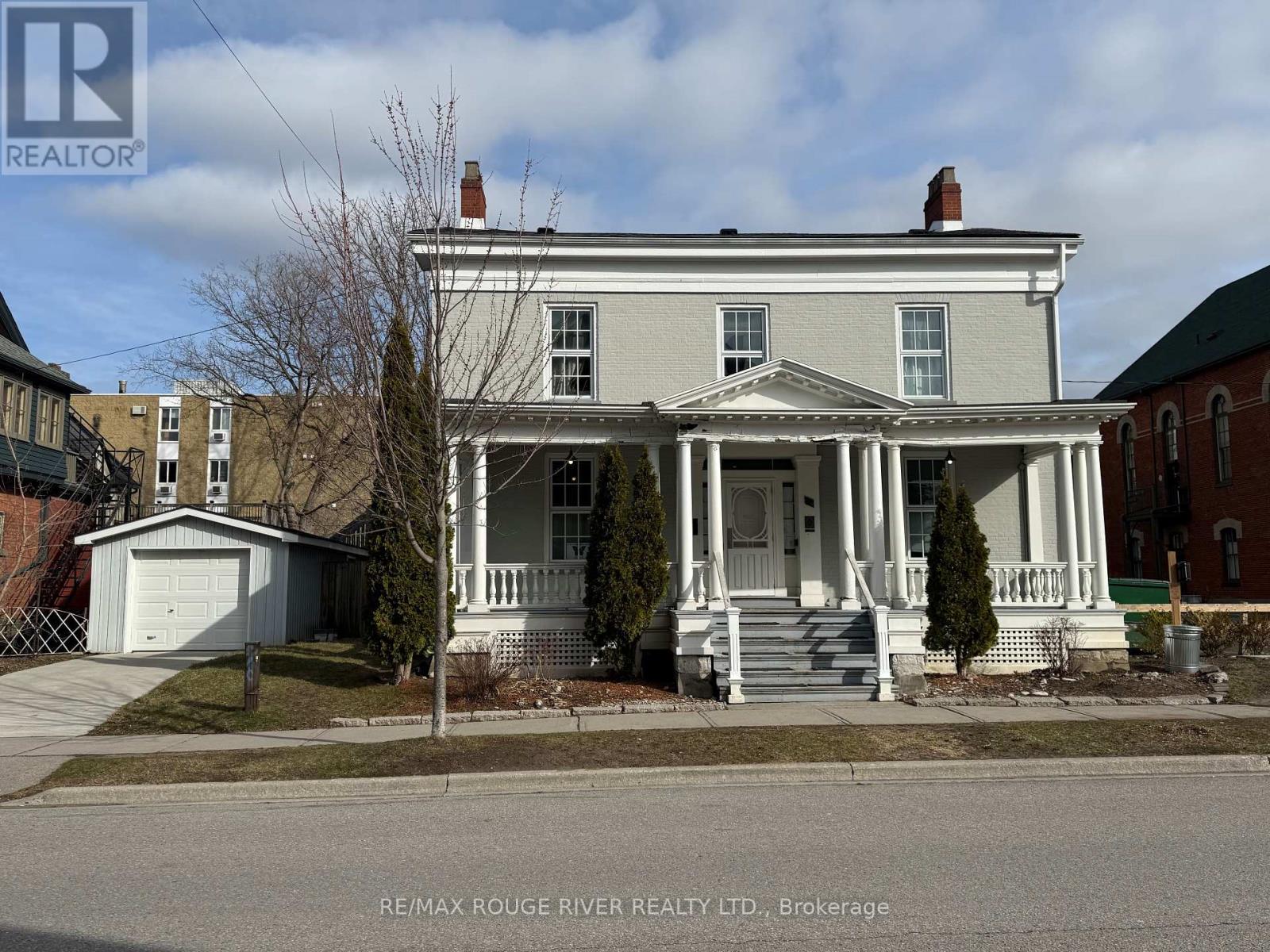 10 Chapel St, Cobourg, ON K9A 1H9