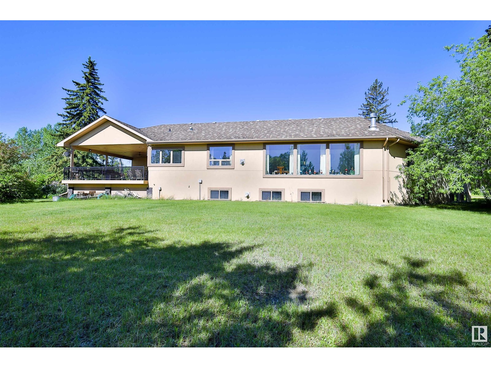 51004 Rge Road 263, Rural Parkland County, AB T7Y 1E2