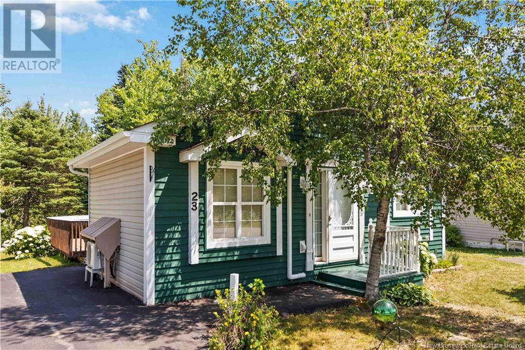 23 Sequoia, Moncton, NB E1E 0A1