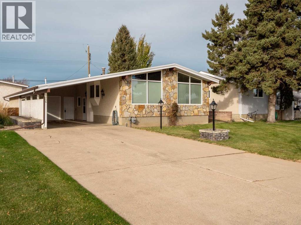 55 Street Unit 5906, Taber, AB T1G 1K3