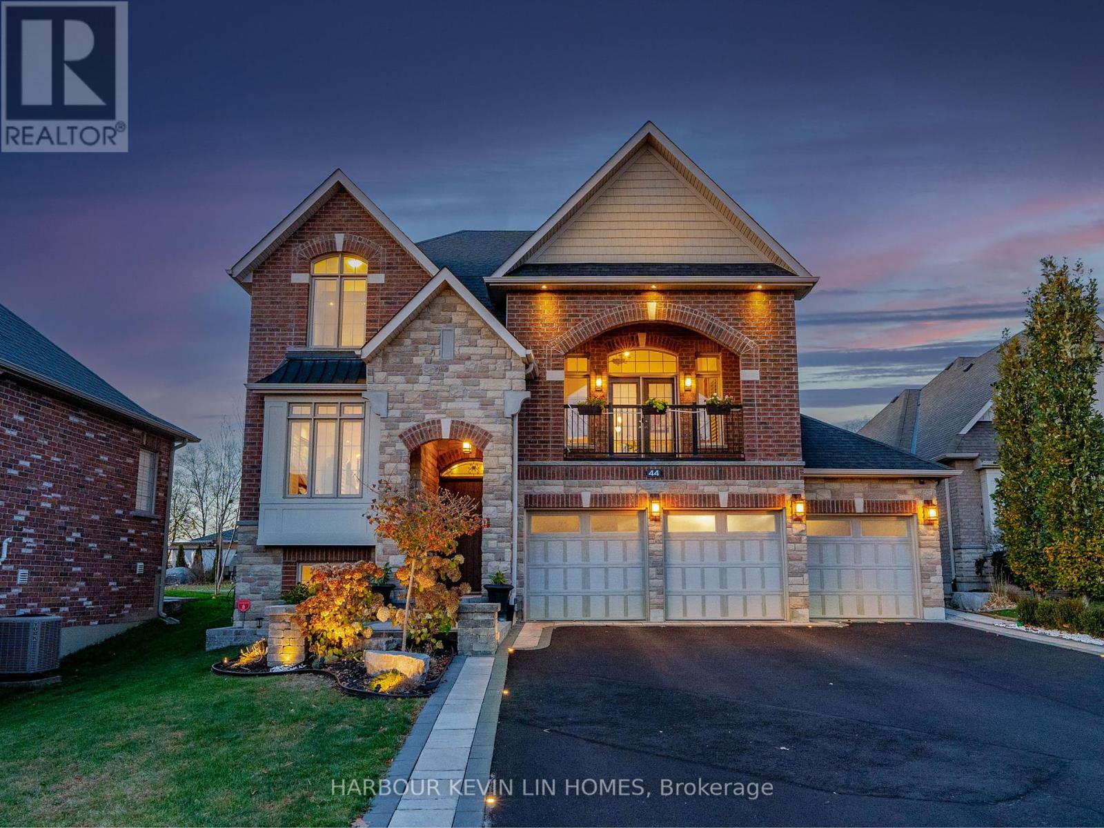 44 Philson Ct, Innisfil, ON L0L 1L0
