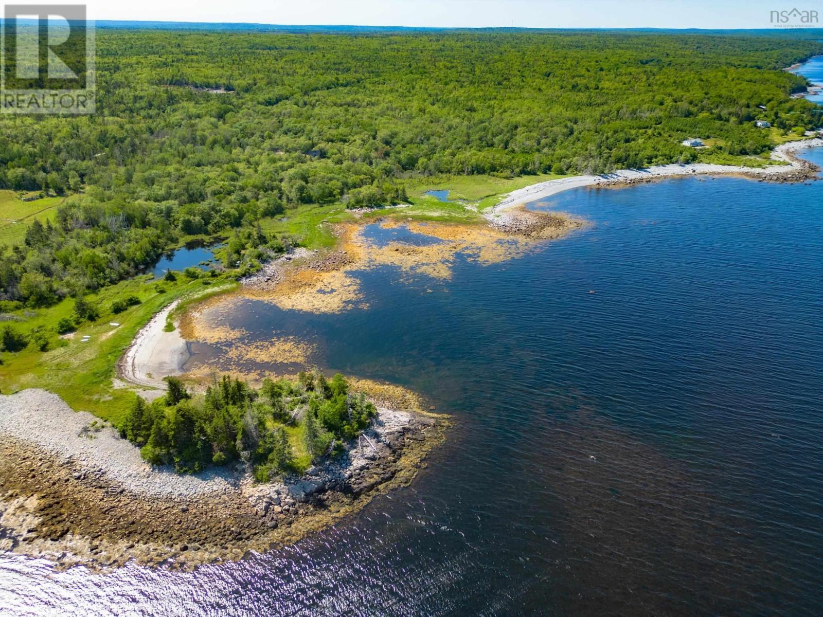 4336 Sandy Point Rd, Shelburne, NS B0T 1W0