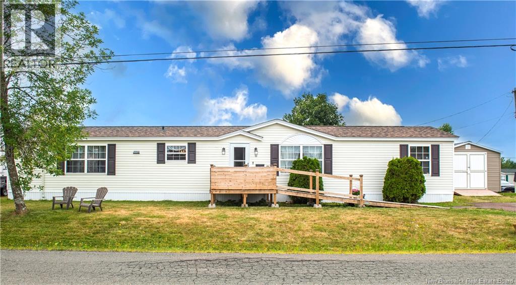 6 Scotch Pine St, Moncton, NB E1H 3C5