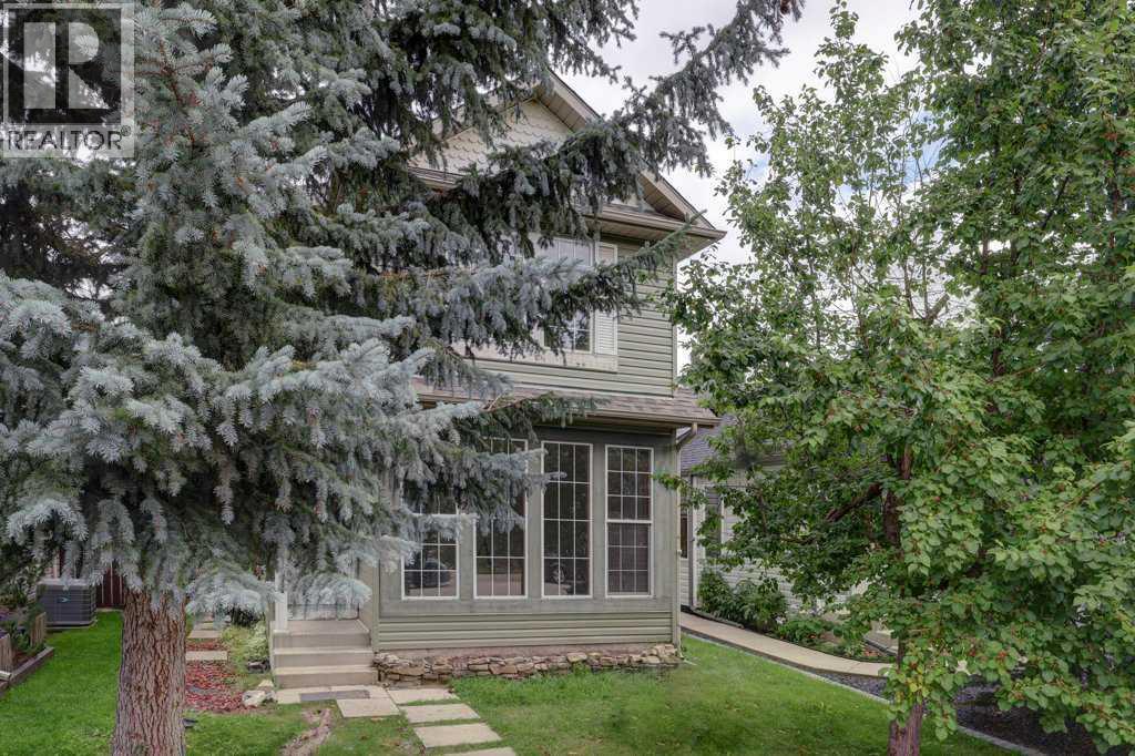 223 Covington Rd NE, Calgary, AB T3K 4G1