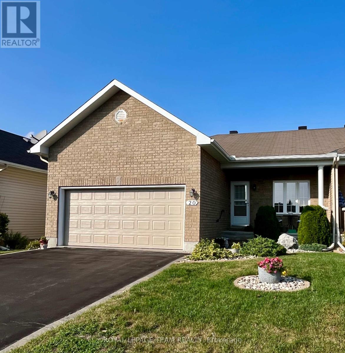 20 Moe Robillard St, Arnprior, ON K7S 3X8