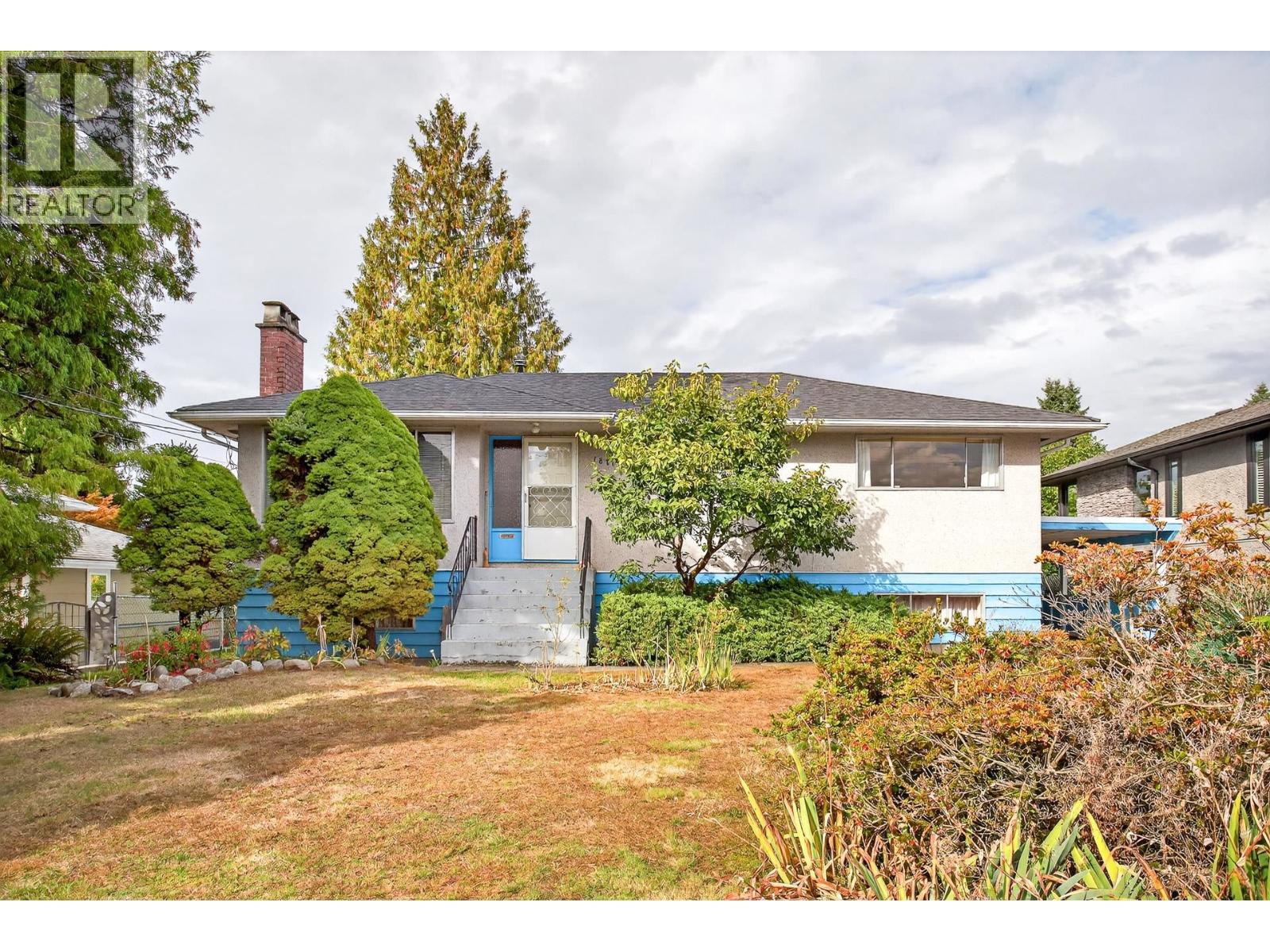1871 Regan Ave, Coquitlam, BC V3J 3C1