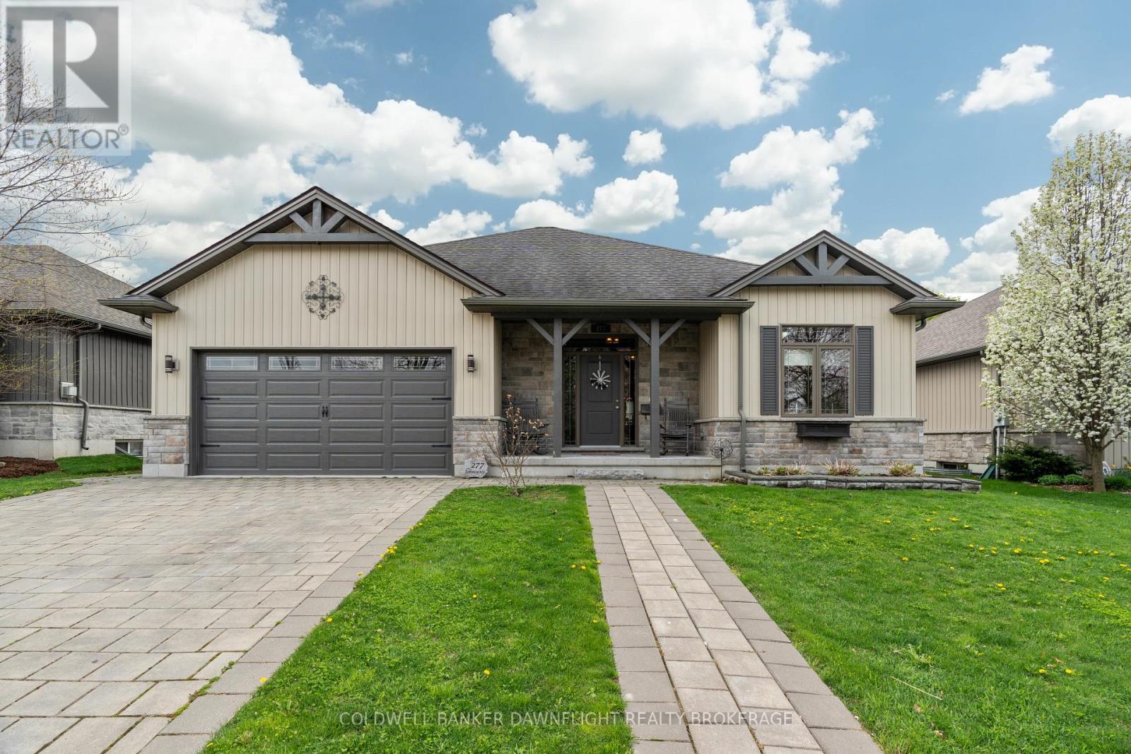 277 Darling Blvd, South Huron, ON N0M 1S1