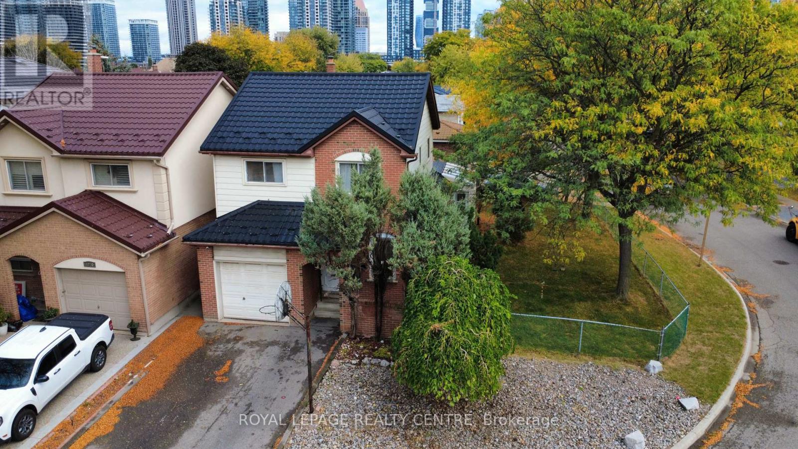 4272 Tea Garden Cir, Mississauga Creditview, ON L5B 2W8
