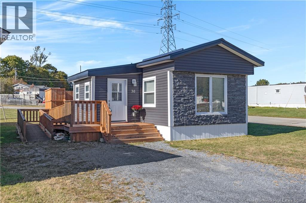 30 Violet St, Saint John, NB E2M 5N2