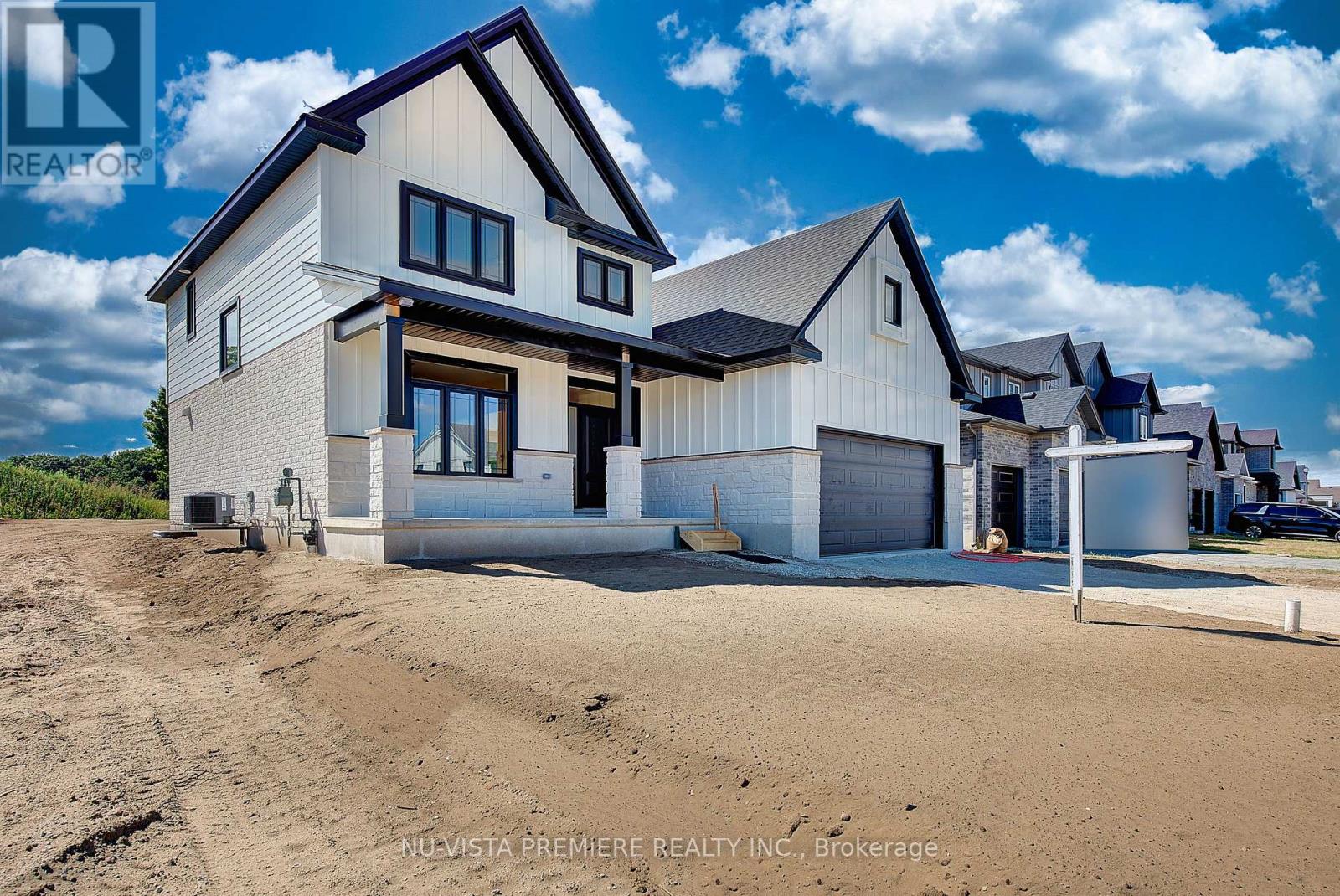 121 Harvest Ln, Thames Centre, ON N0L 1G2