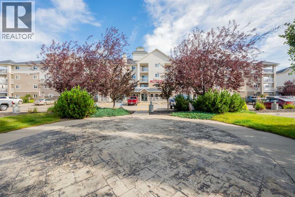11230 104 Avenue Unit 207, Grande Prairie, AB T8V 0P3