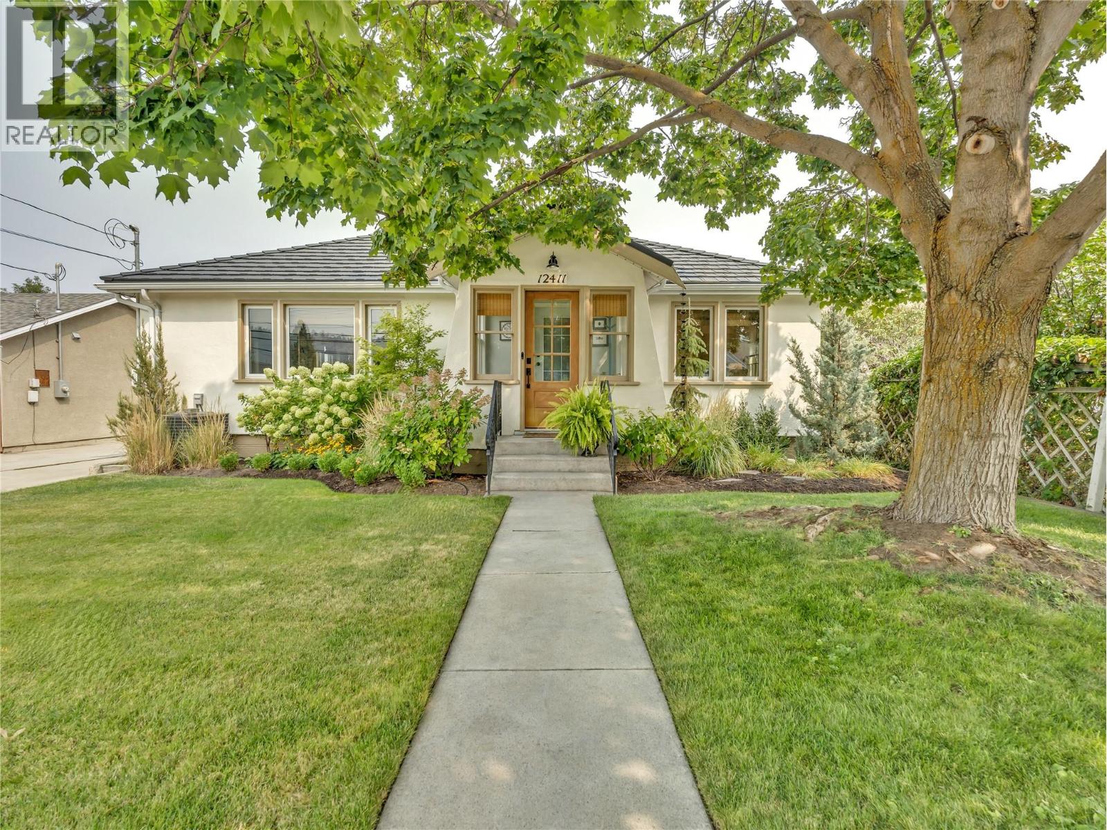 12411 Victoria Rd S, Summerland, BC V0H 1Z2
