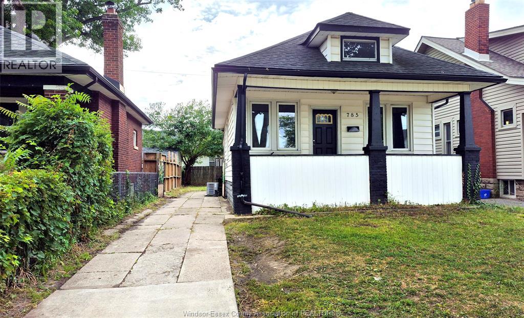 785 Partington Ave, Windsor, ON N9B 2N6
