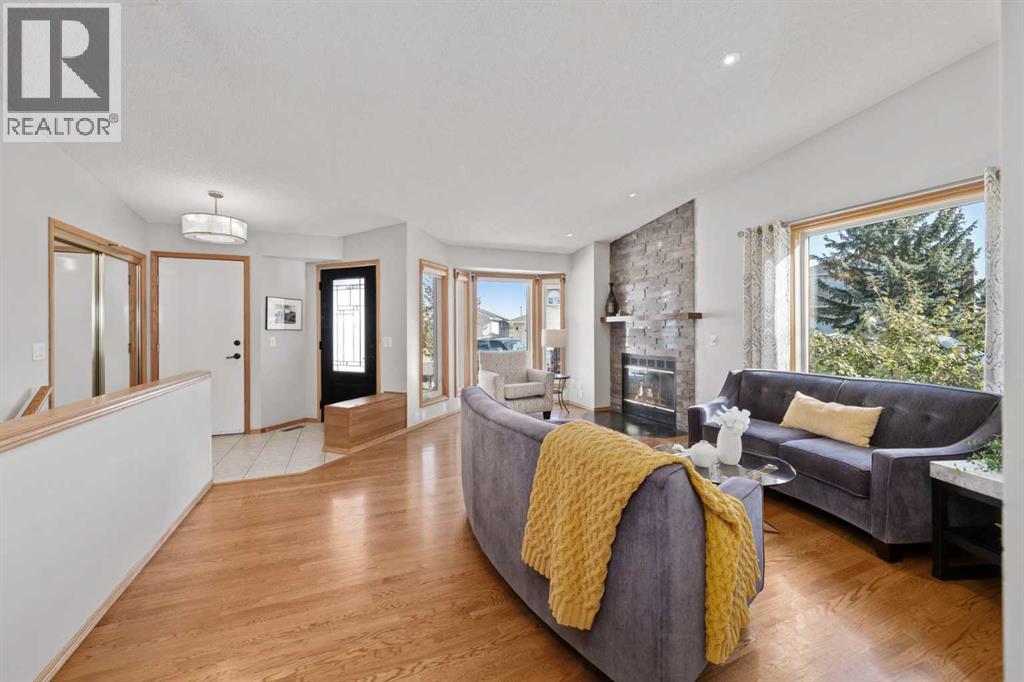 177 Hidden Vale Close NW, Calgary, AB T3A 5C7