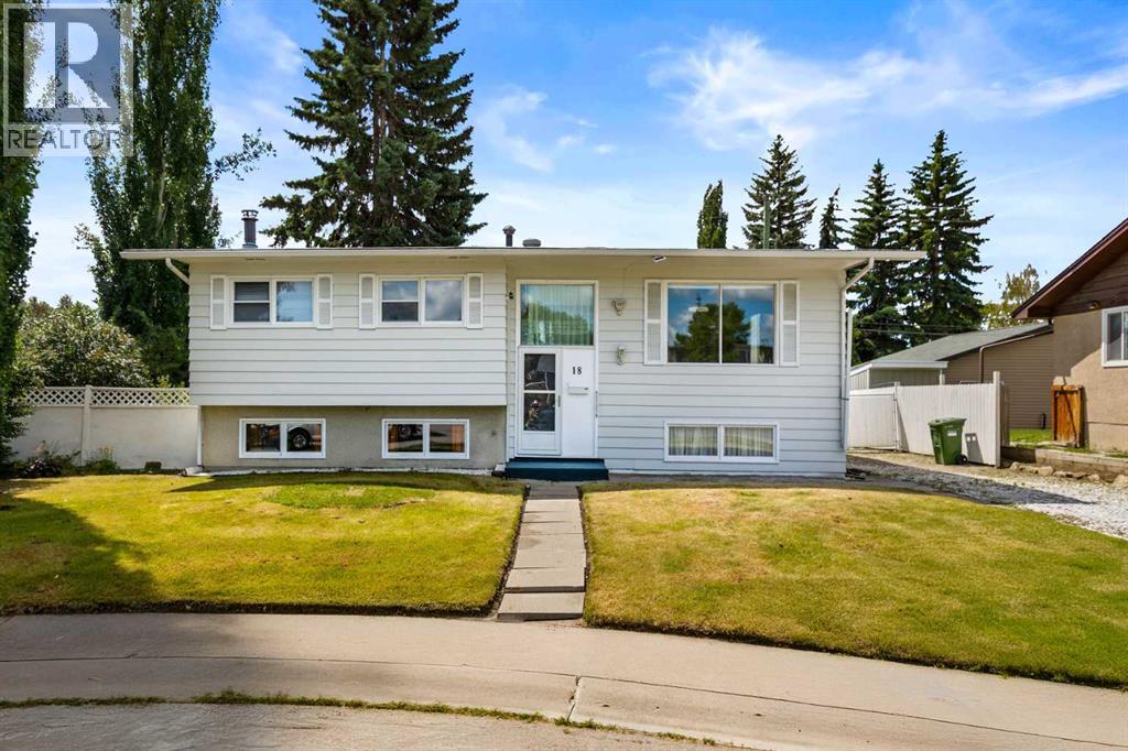 18 Harmon Pl SW, Calgary, AB T2V 2Z9