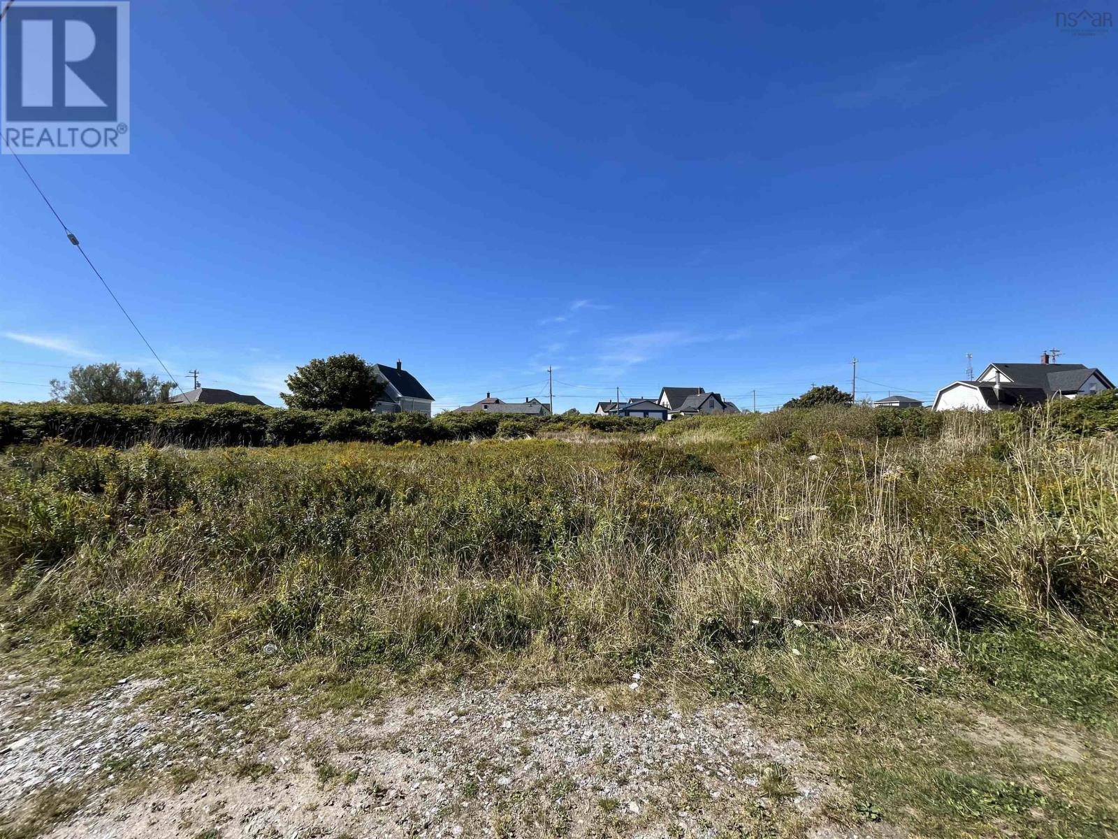 14 Bruce St, Clark's Harbour, NS B0W 1P0
