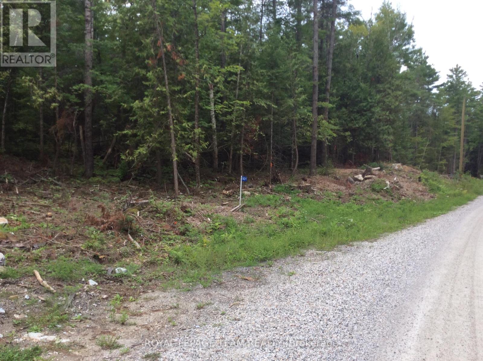 901 Darling Rd, Lanark Highlands, ON K0A 1P0