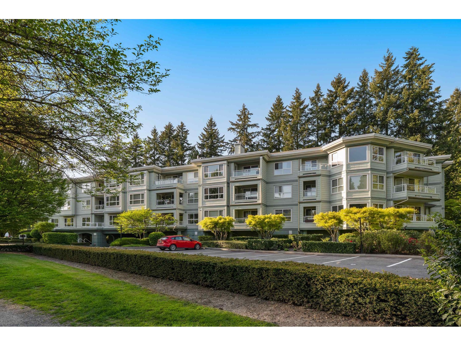 9018 208 Street Unit 206, Langley, BC V1M 2Y8