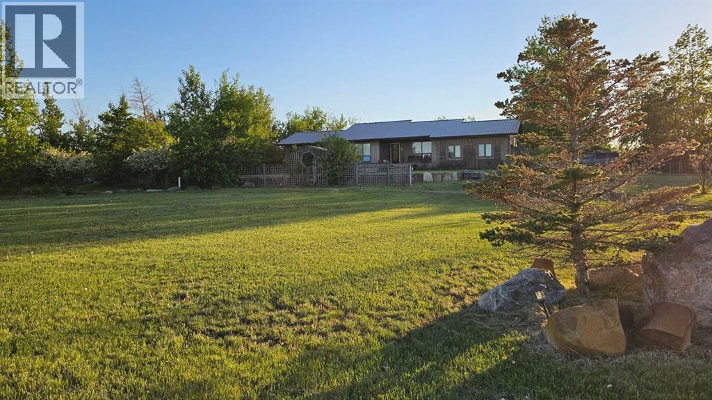 5314 Municipal Rd, Coronation, AB T0C 1C0