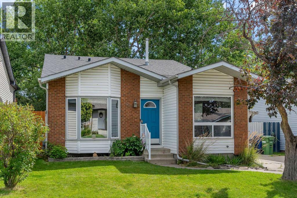 12 Marquis Pl SE, Airdrie, AB T4A 1Y1