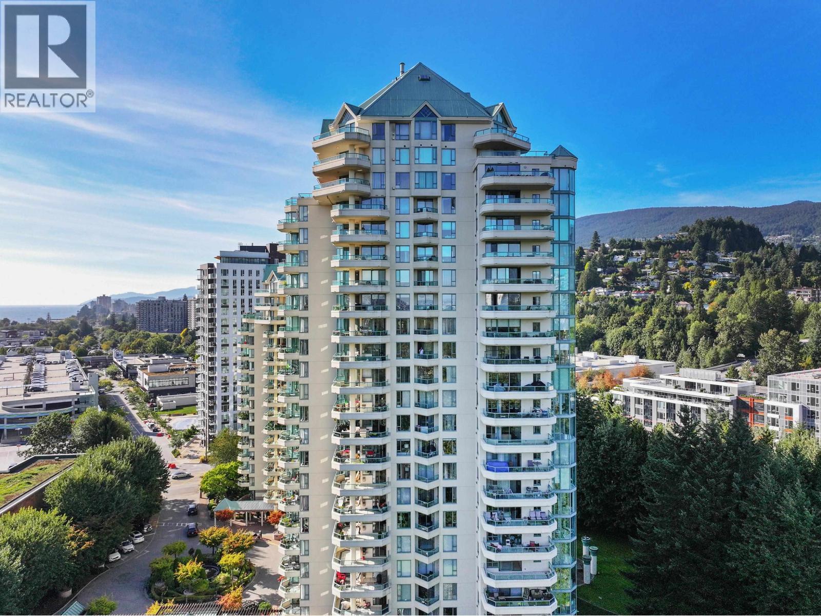 338 Taylor Way Unit 7a, West Vancouver, BC V7T 2Y1
