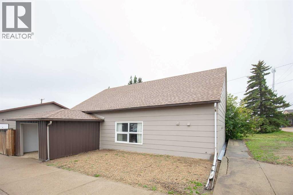 4906 50 Street #1 4, Rimbey, AB T0C 2J0
