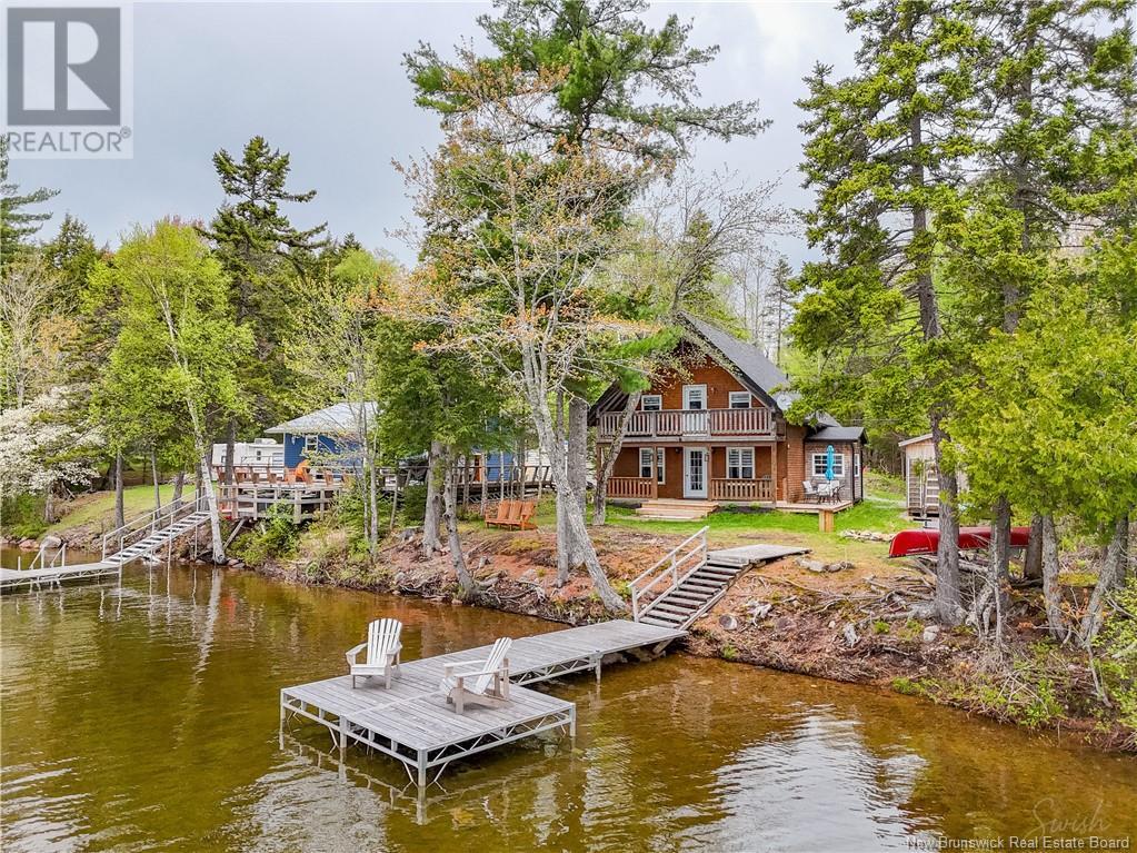 205 Carlin Ln, Dumfries, NB E6G 1T1