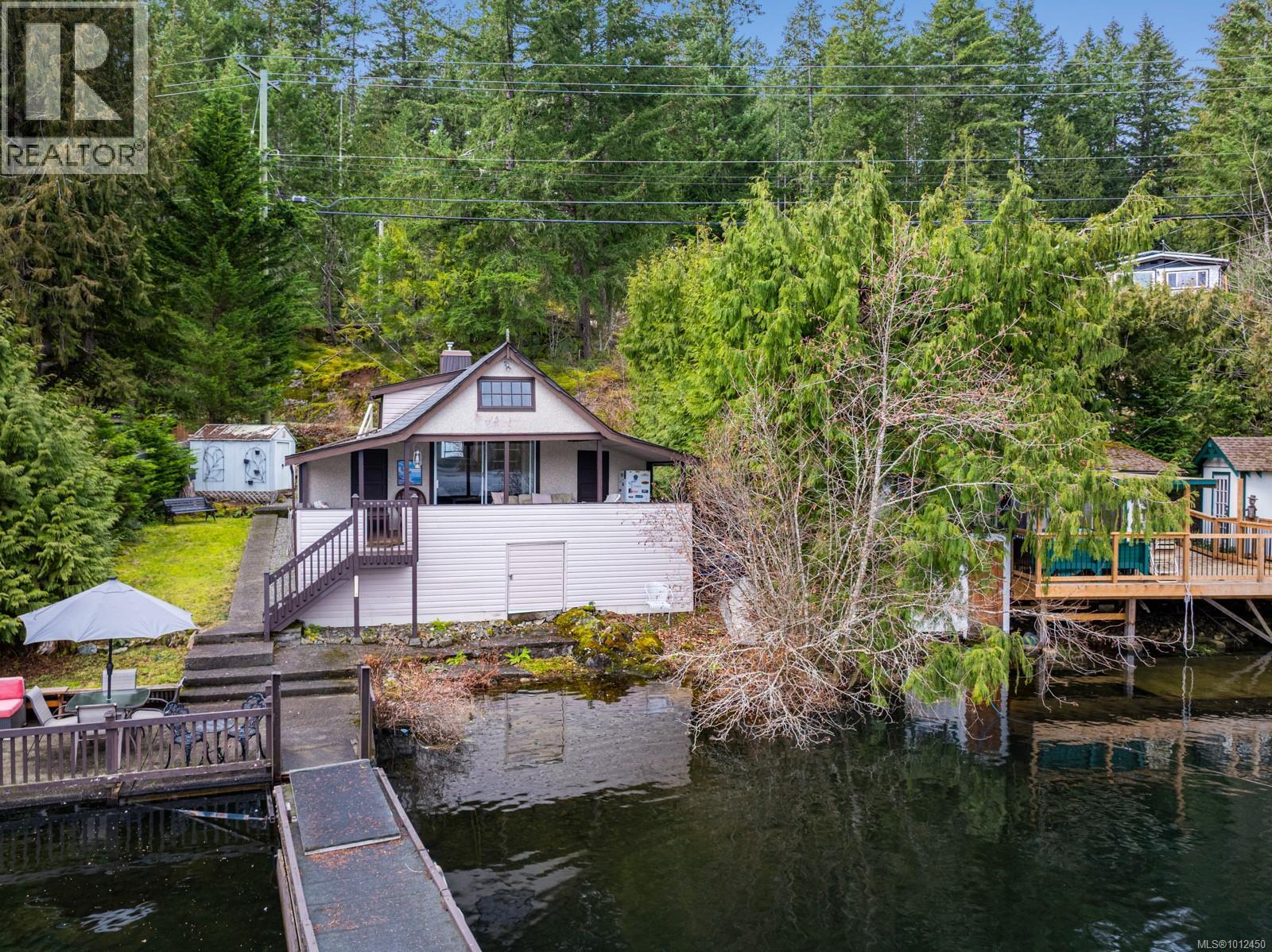 1761 W Shawnigan Lake Rd, Shawnigan Lake, BC V8H 2C4
