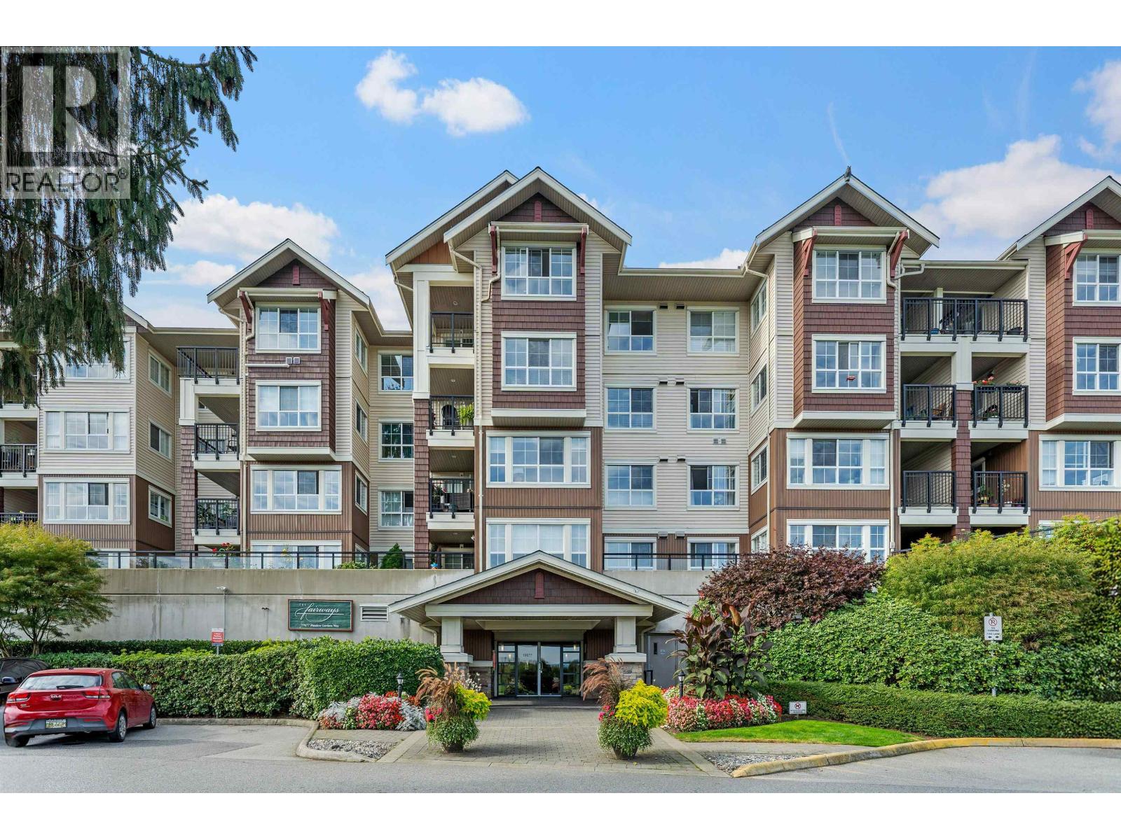 19677 Meadow Gardens Way Unit 126, Pitt Meadows, BC V3Y 0A2