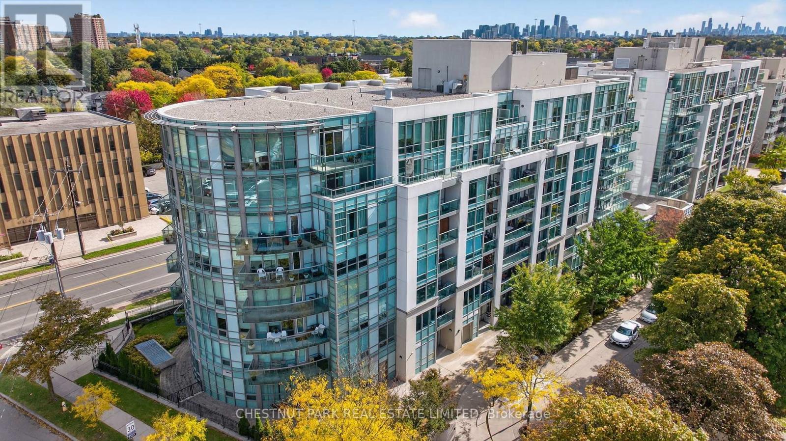 703 3840 Bathurst St, Toronto Clanton Park, ON M3H 6C6