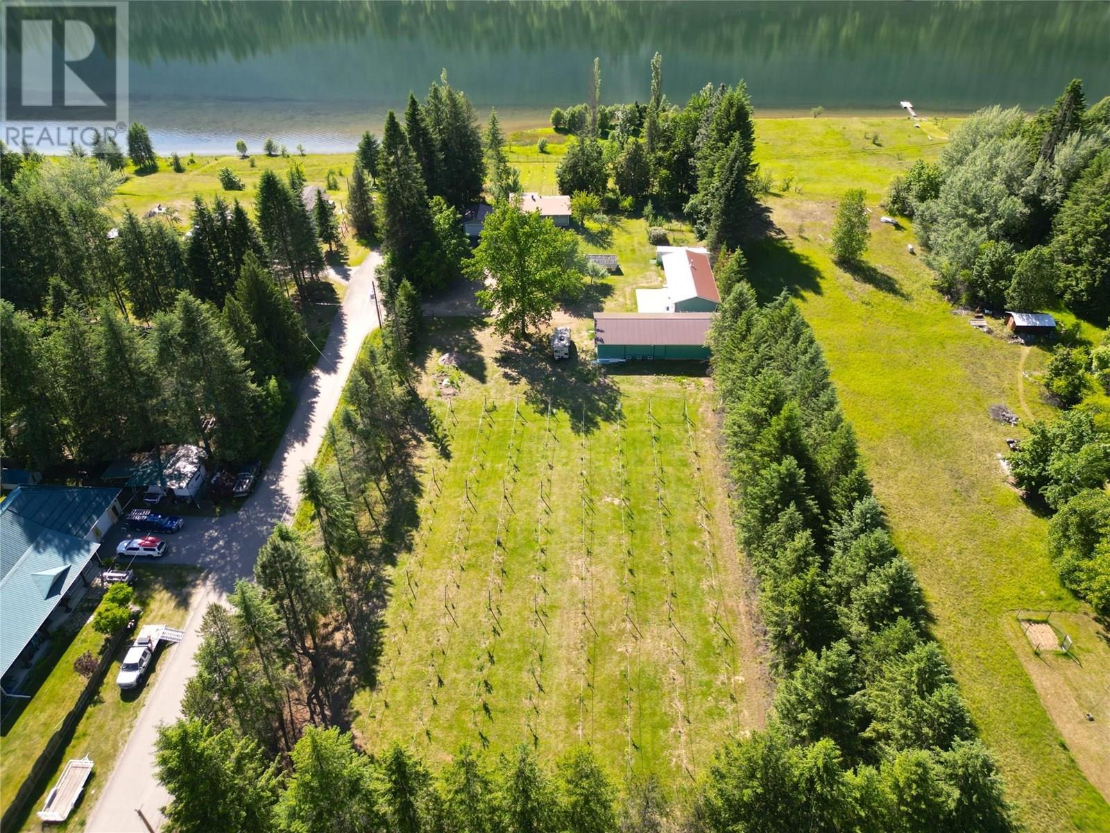 1062 Scamp Rd, Castlegar, BC V1N 4R3