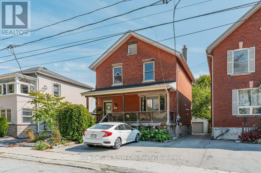 28 Northumberland St, Guelph, ON N1H 3A5