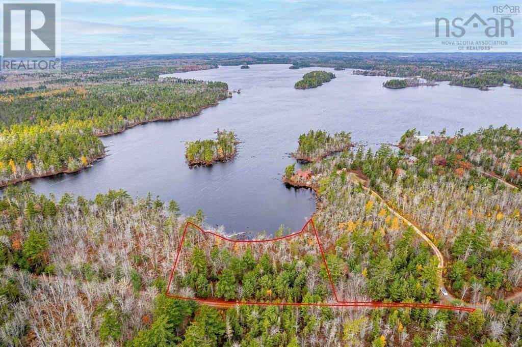 Heron Road, Upper Branch, NS B4V 4X5