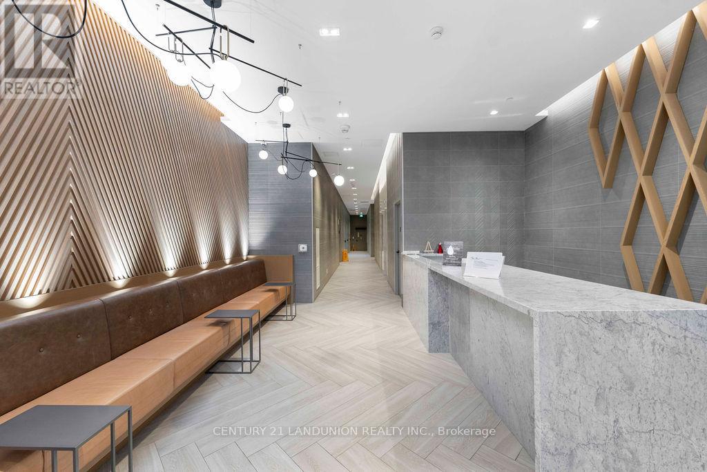 512 1285 Queen St E, Toronto, ON M4L 1C2