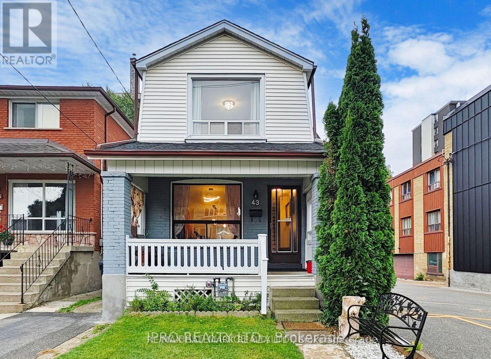 43 Torrens Ave, Toronto, ON M4K 2H9