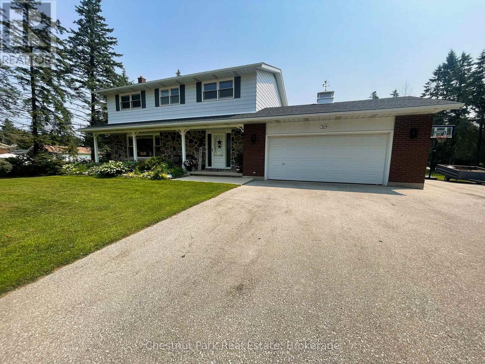 319 Gould St, South Bruce Peninsula, ON N0H 2T0