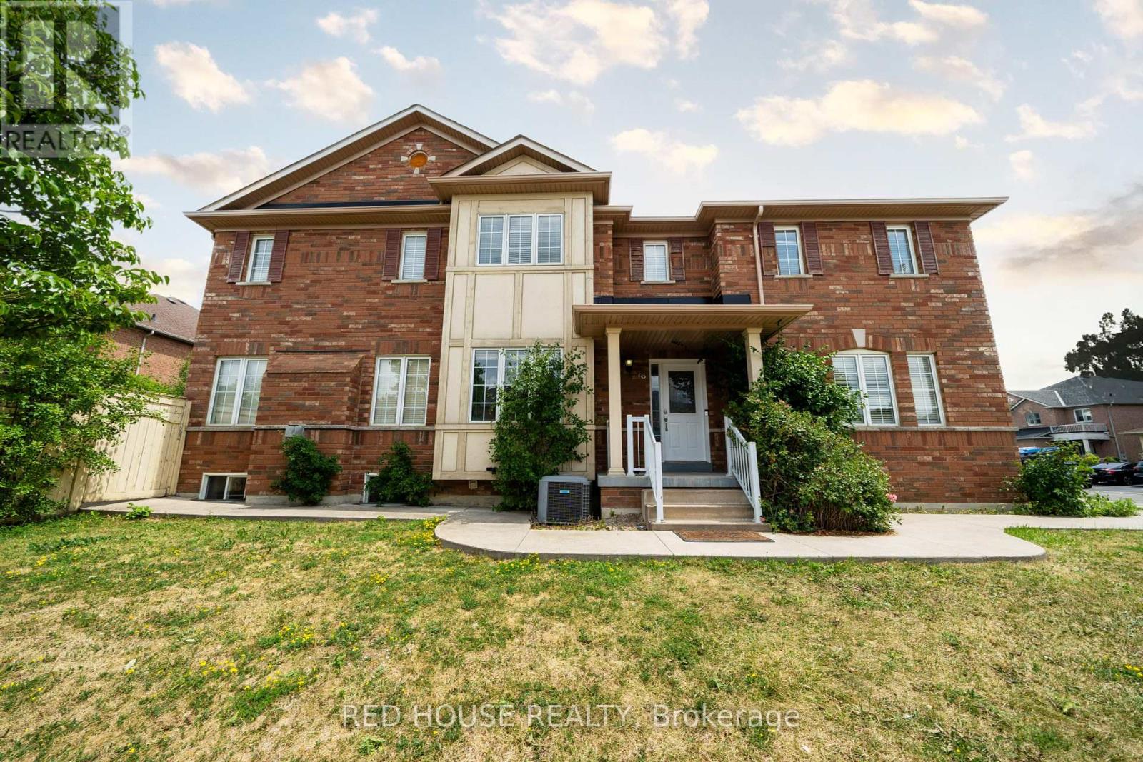 78 Passfield Trl, Brampton, ON L6P 1V1