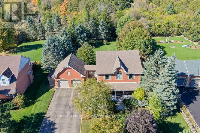18 Mccullogh Dr, Erin, ON N0B 1T0
