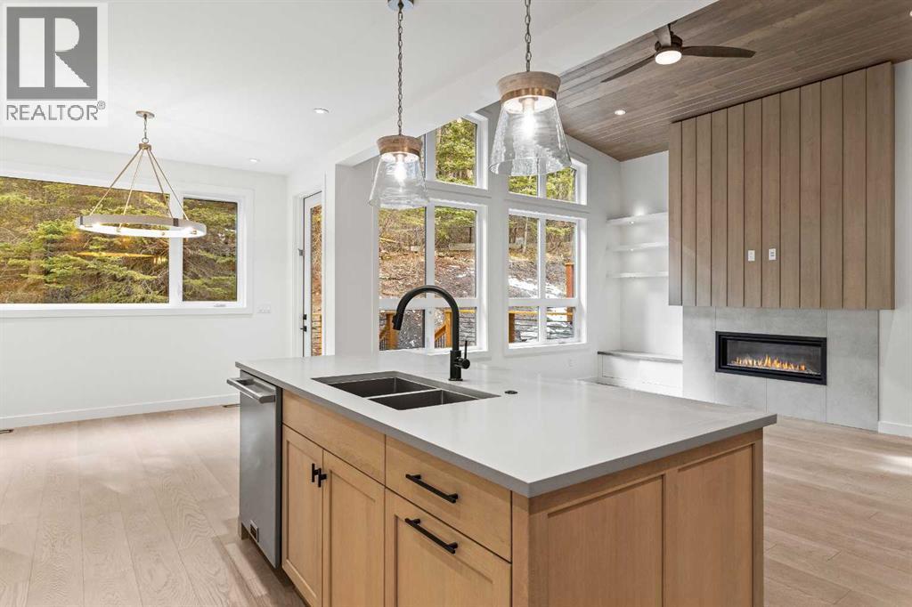 249 Three Sisters Dr #b, Canmore, AB T1W 2M4