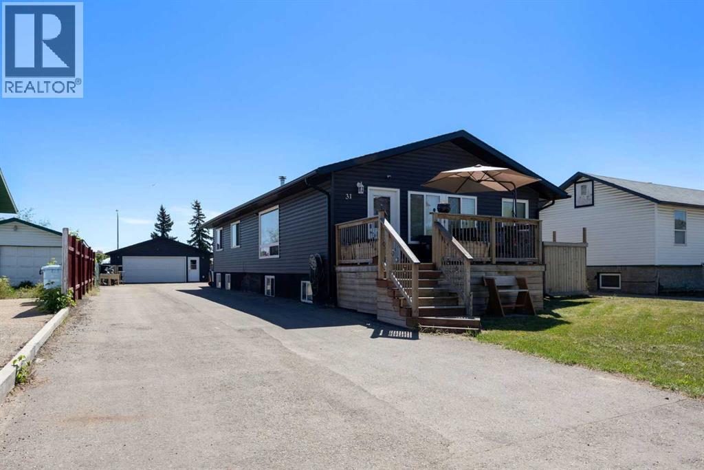 31 Rae Cres, Fort Mcmurray, AB T9H 1H2