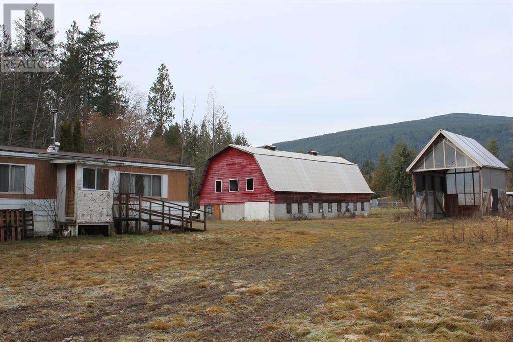 508 Pratt Rd, Gibsons, BC V0N 1V4