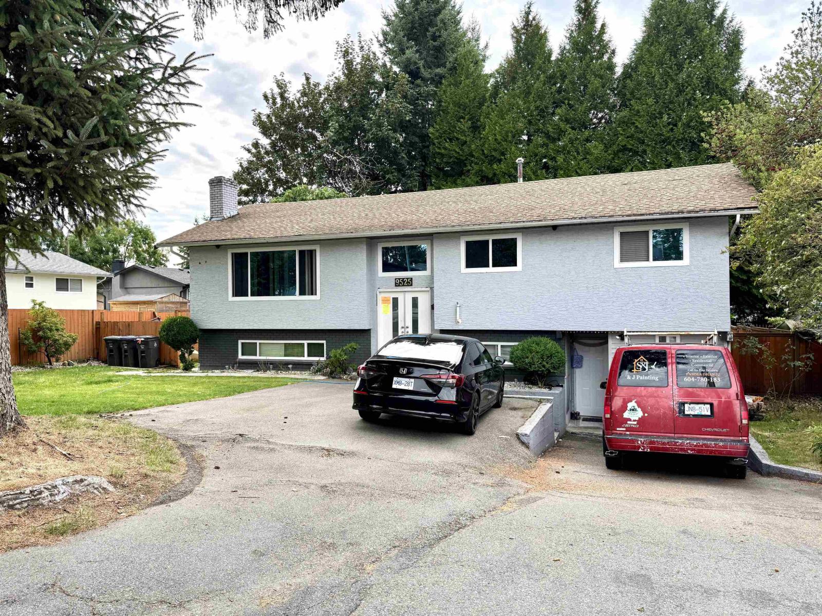 125 Street Unit 9525 #a, Surrey, BC V3V 4Z3