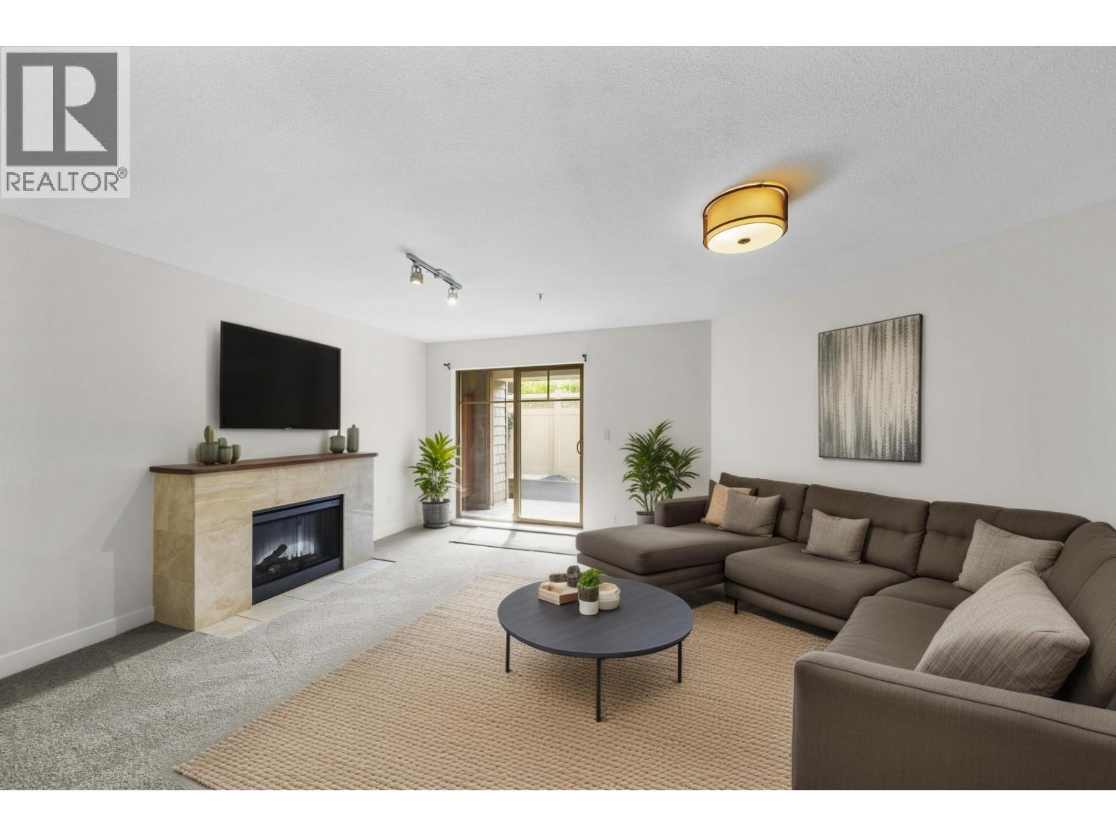 12248 224 Street Unit 111, Maple Ridge, BC V2X 8W6