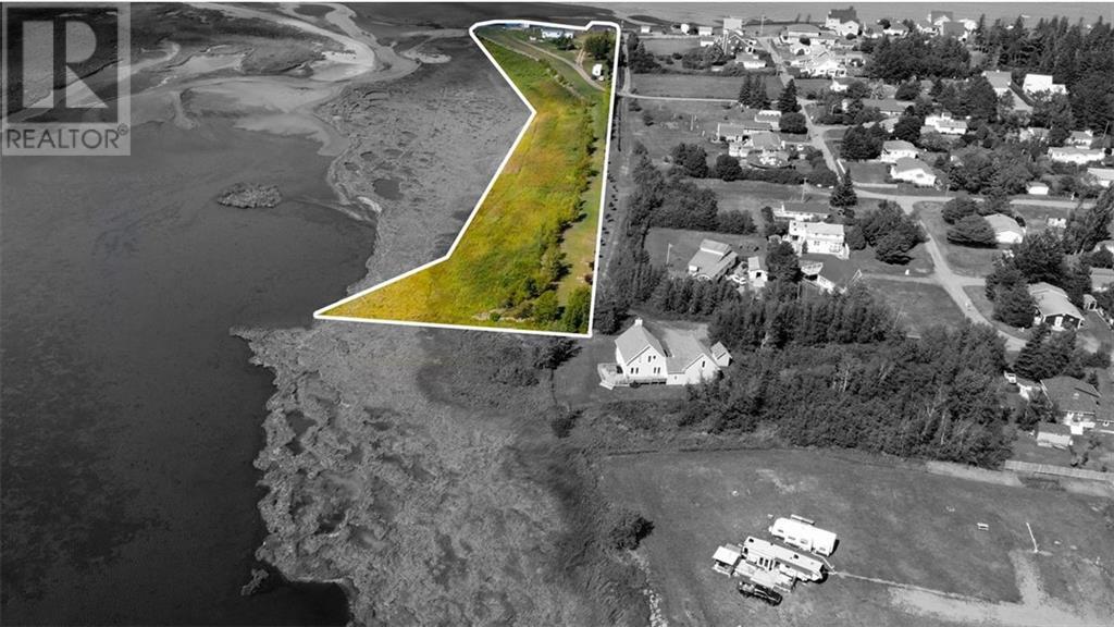 2 Euclide Leger Rd, Beaubassin East, NB E4R 1B1