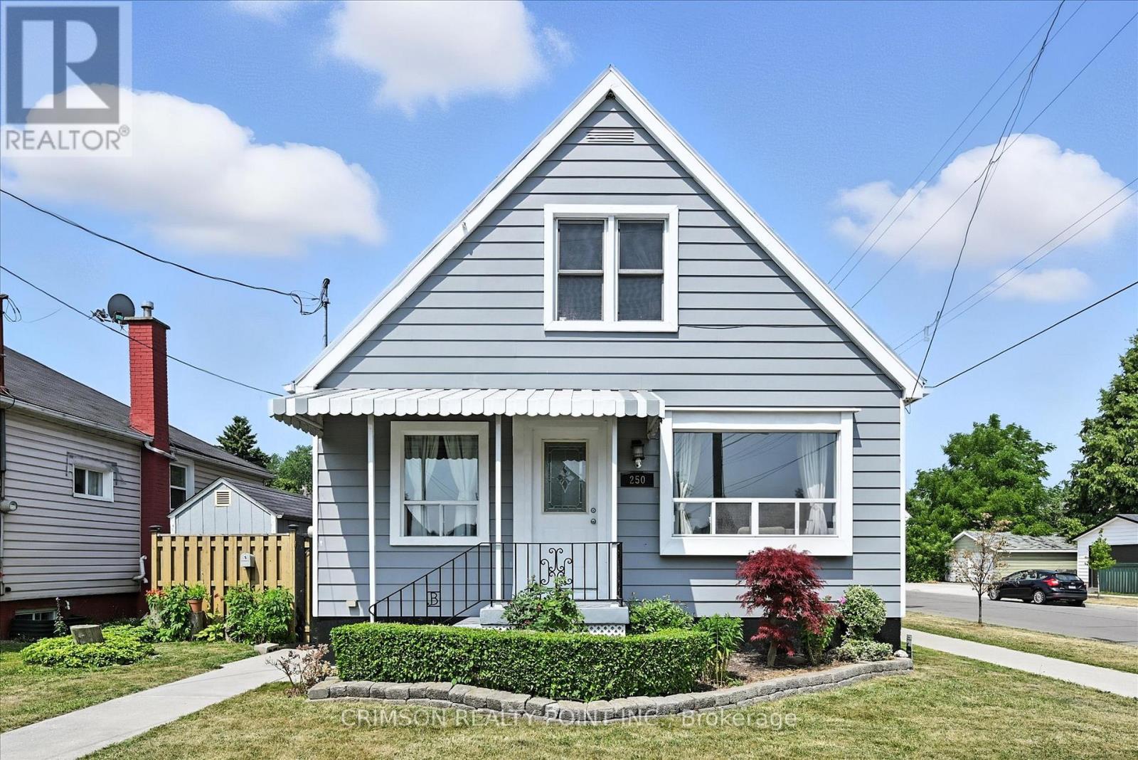 250 E 28th St, Hamilton, ON L8V 3J3