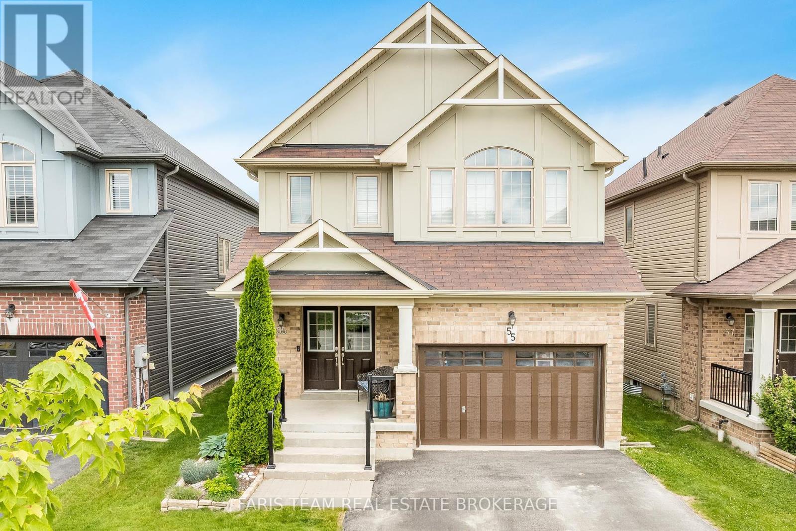 55 Robertson St, Collingwood, ON L9Y 0X1