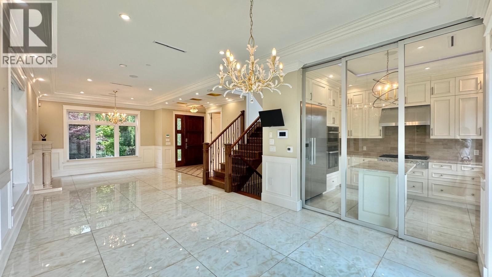 4650 W 6th Ave, Vancouver, BC V6R 1V7