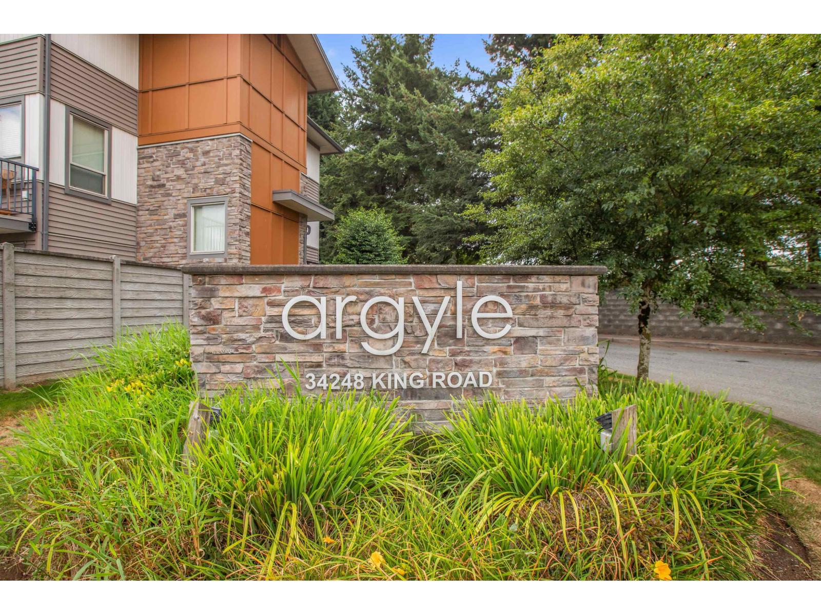 34248 King Road Unit 9, Abbotsford, BC V2S 0B1